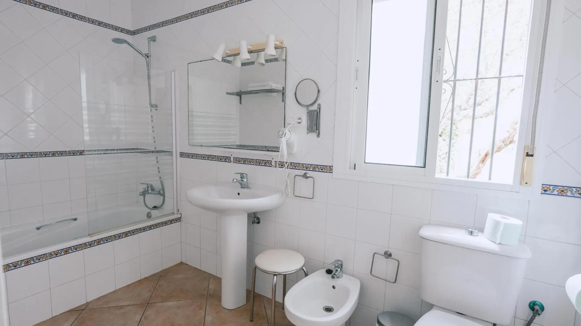 Casa Rural Los Garrovillos By Fontanilla Del Mar Holidays Rentals Conil De La Frontera Ferienhaus